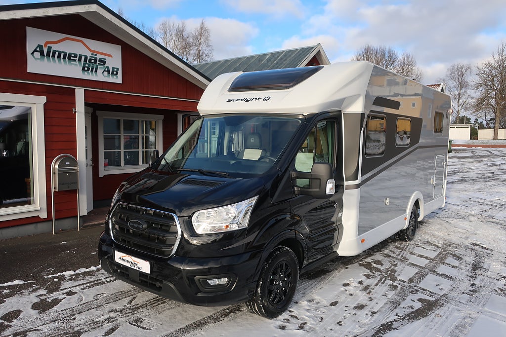 Sunlight T 680 Adventure Edition/155HK Automat/Cykelställ/Stort garage /T