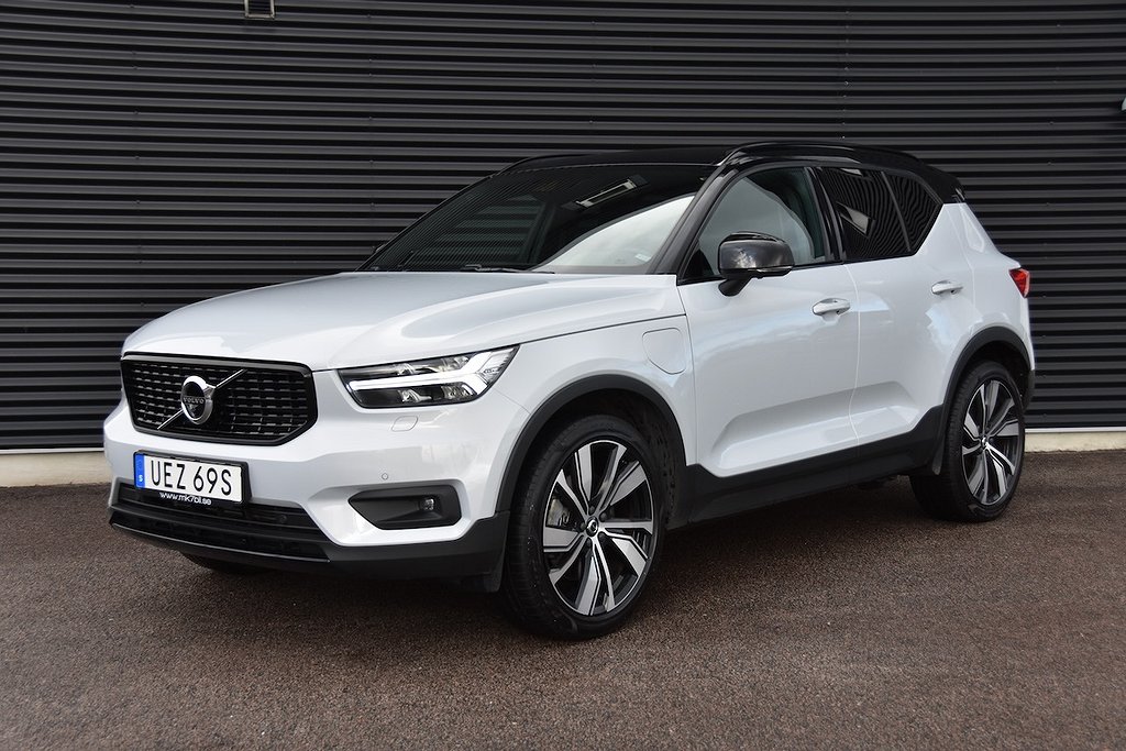 Volvo XC40 Recharge T4  (211 hk) R-Design/360°/Navi/VOC