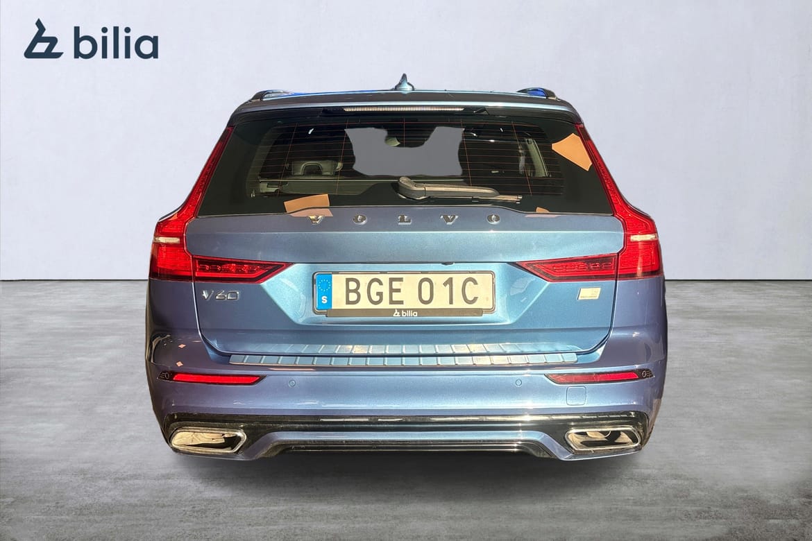 Volvo V60 Recharge T8 R-Design, Dragkrok 2021, bild 5/10