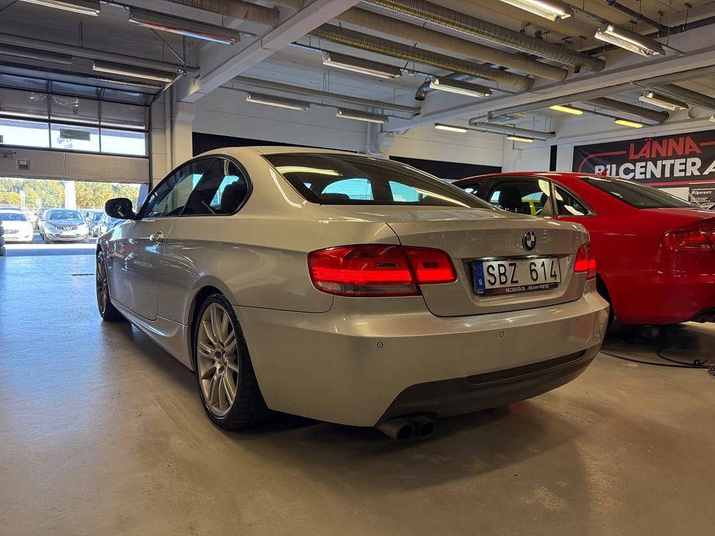 BMW 325I 2010 - miniatyr 7