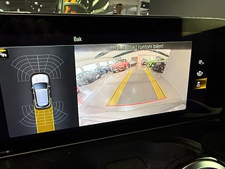 SUV Mercedes-Benz EQA 9 av 24