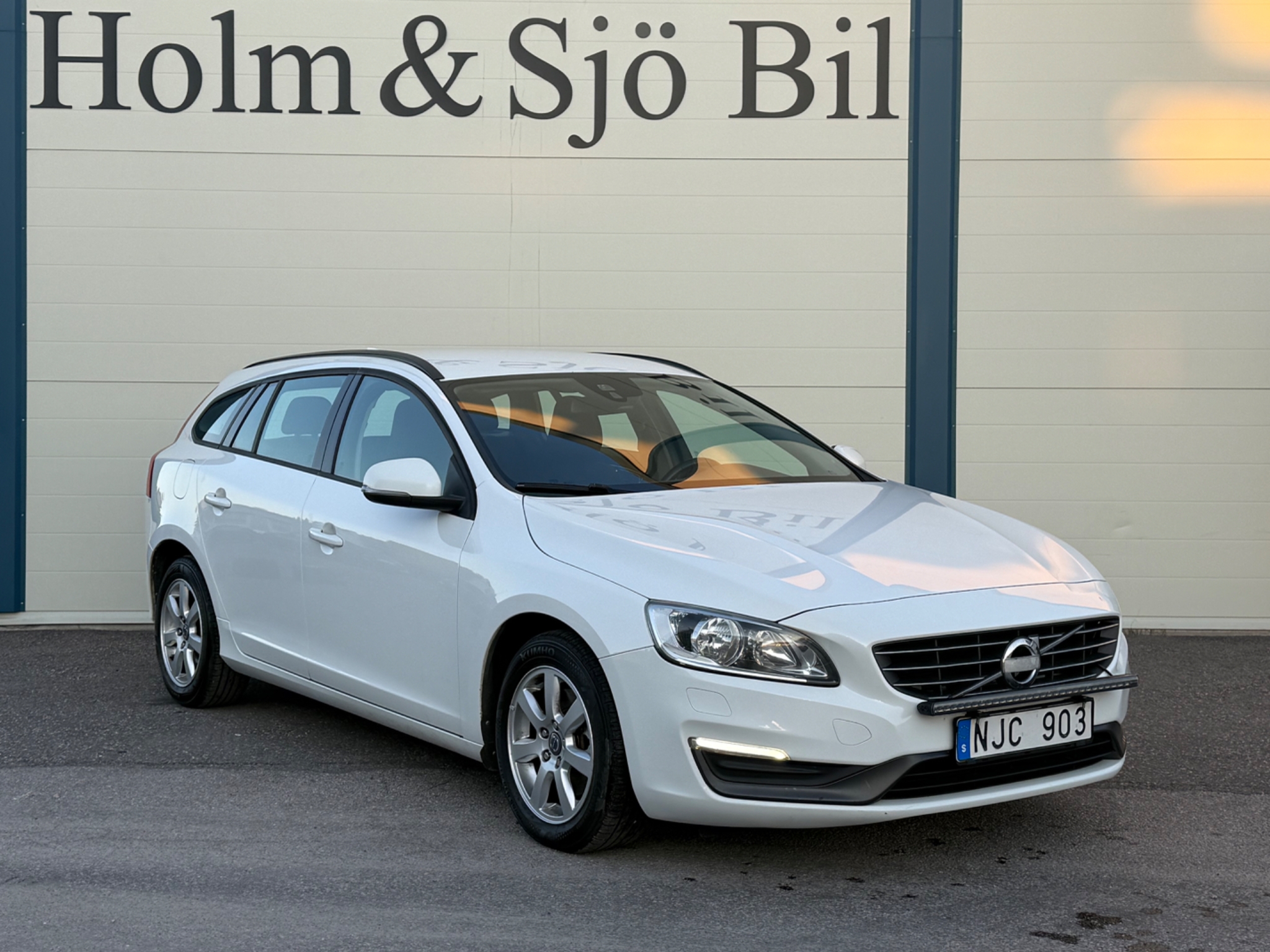 Volvo V60 2014, bild 7/39