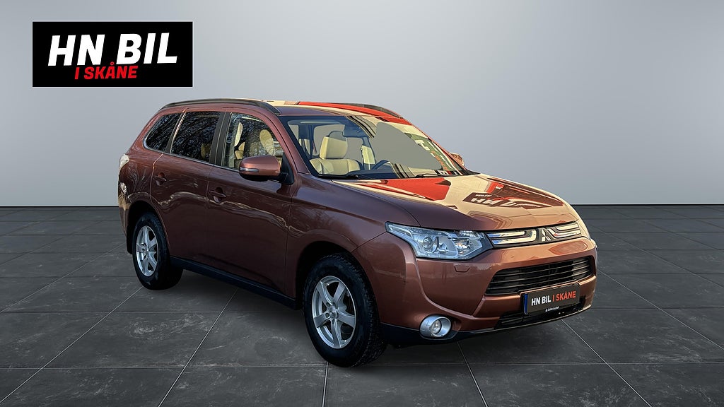 Mitsubishi Outlander 2.2 Di-D 4WD Business | 7 sits 