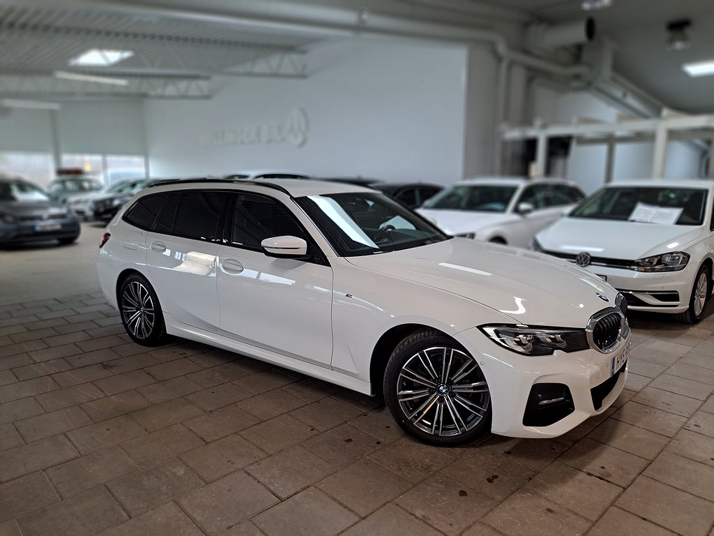 BMW 320 d xDrive Touring Steptronic M Sport Connected "MOMS"