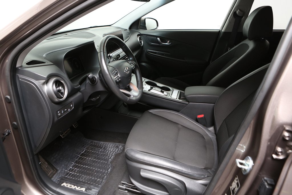 Hyundai Kona EV 100kW 39.2 kWh Essential Kamera Navi KRELL 2022