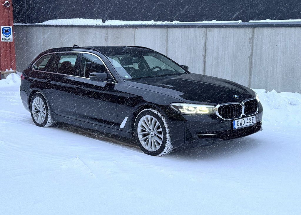 BMW 520 d xDrive Touring Steptronic Comfort Plus, M Sport 