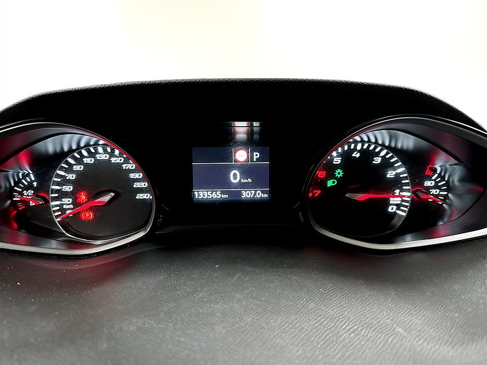 Bild på Peugeot 308 SW Allure 1.2 PT 130hk Aut KAMPANJRÄNTA 3,99%