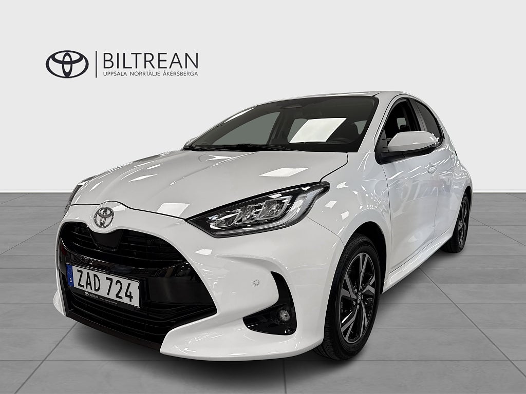 Toyota Yaris Hybrid 115 ACTIVE PLUS SÄKERHETSPAKET Vinterhjul