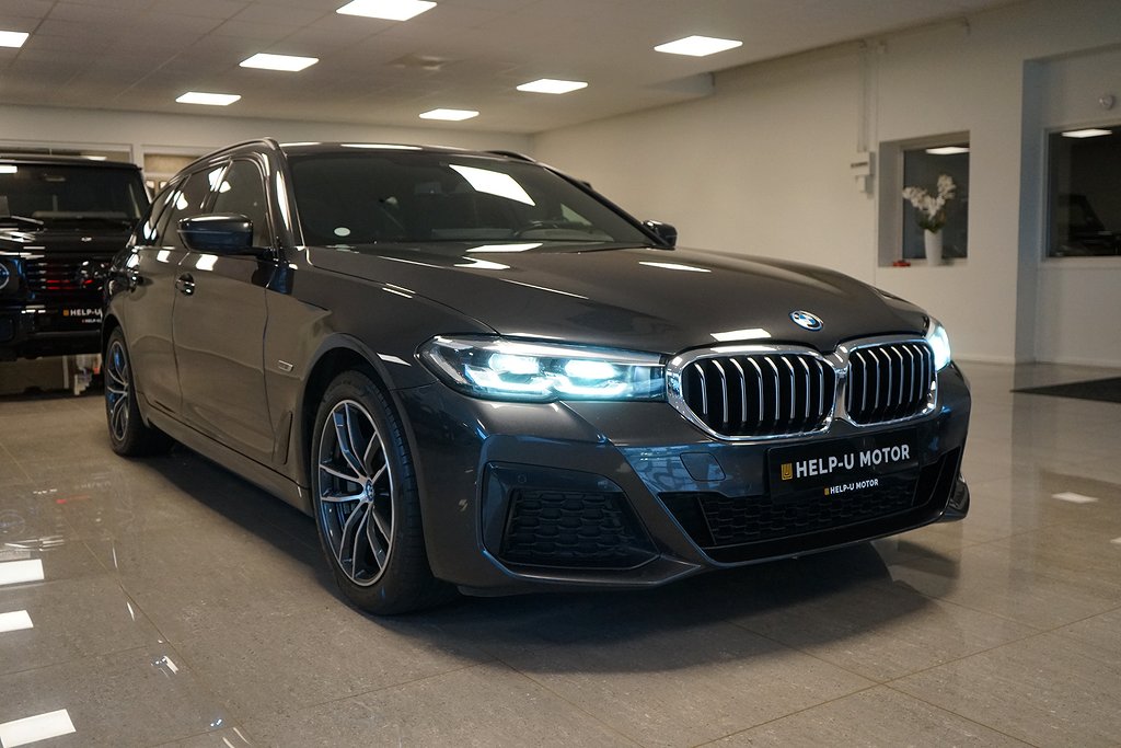 BMW 530e xDrive Touring M Sport / Connected / Shadowl / MOMS