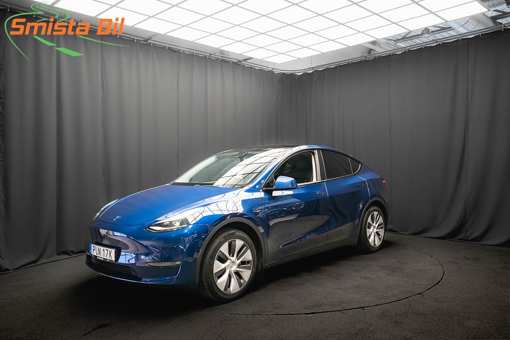 Tesla Model Y Long Range AWD DRAG PANO 93% SoH 1-ÄGARE KAMERA MOMS