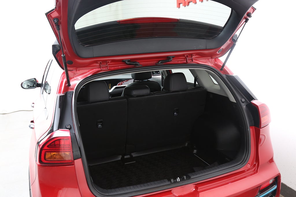 Kia Niro e- 64 kWh Advance Plus Tech 204hk Taklucka JBL Drag
