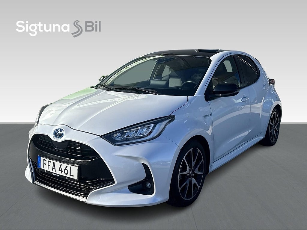 Toyota Yaris KAMPANJ - Hybrid CVT Style / Panorama / JBL / Värmare
