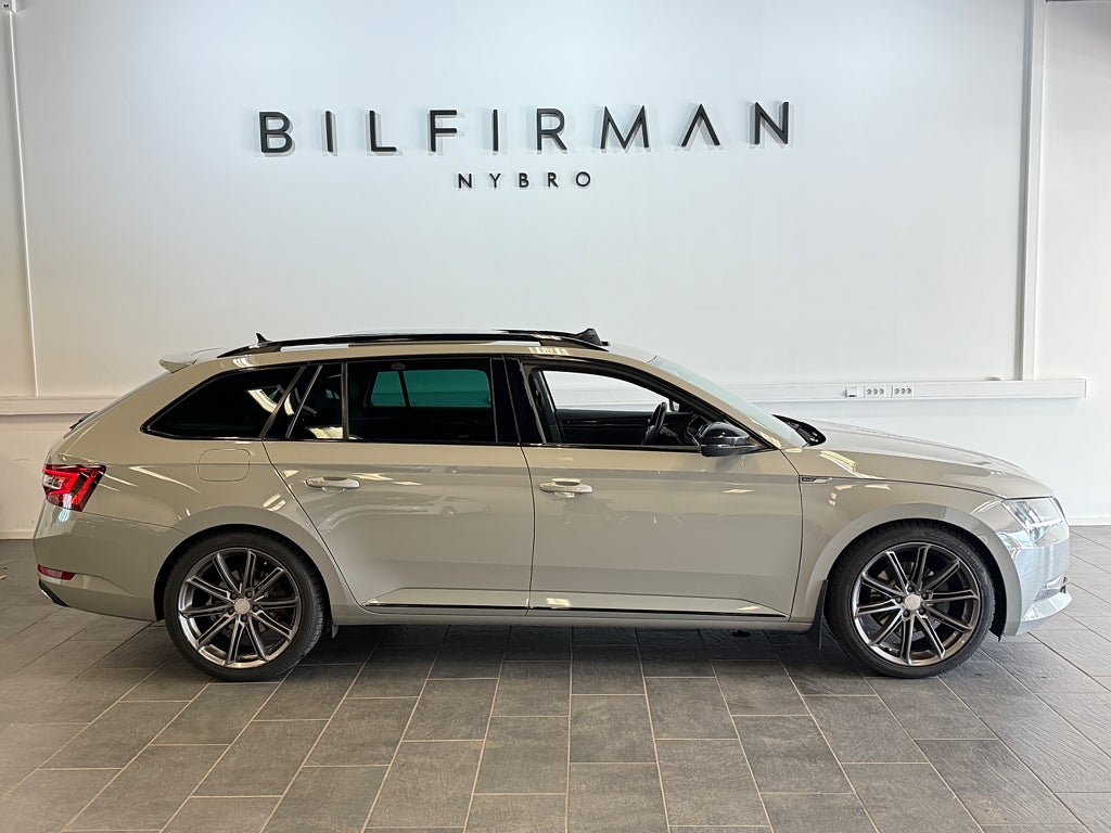 Skoda Superb Kombi 2.0 TDI 4x4 SCR Business Edition, Sportline