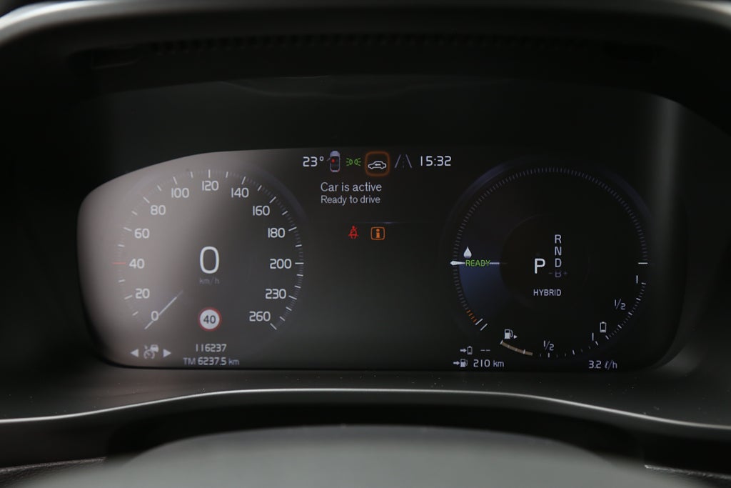 Volvo XC40 Recharge T4 Plug-in Inscription H/K Orrefors Drag Moms 2022