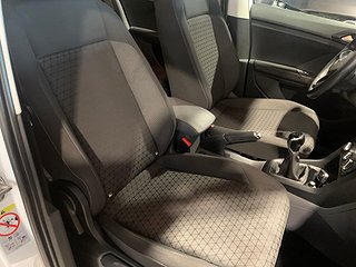 SUV Volkswagen T-CROSS 18 av 20