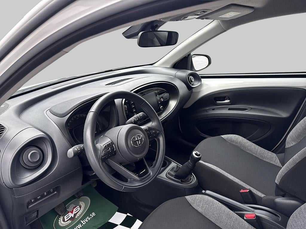 Toyota Aygo 2023 - miniatyr 10