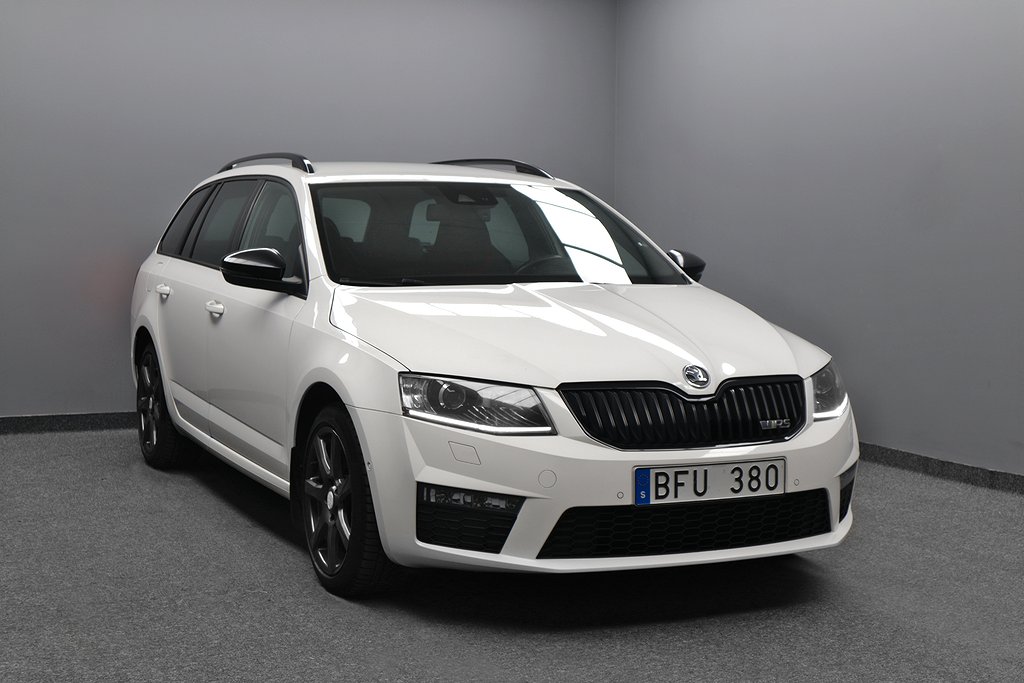 Skoda Octavia RS 2.0 TSI RS 220hk Euro 6 GPS Drag Canton PDC