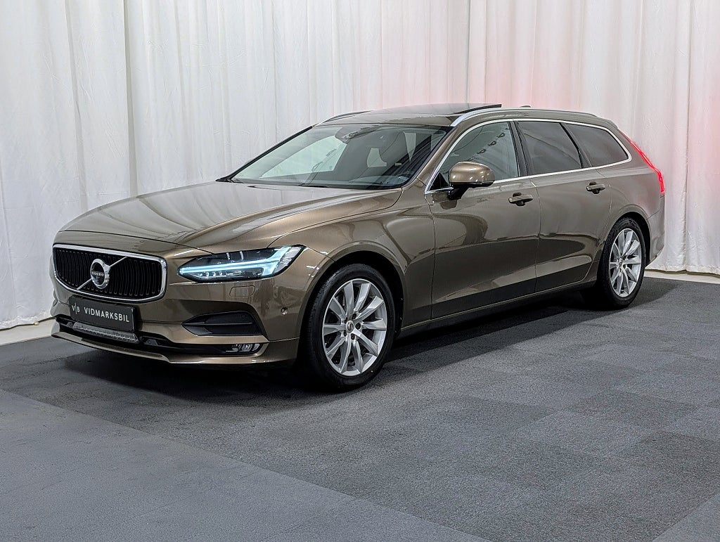 Volvo V90 D4 Geartronic Advanced|Pano|360°|GPS|Drag|