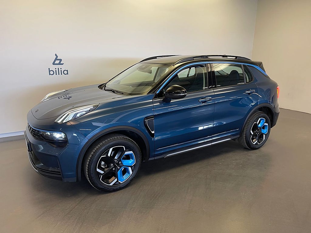 Lynk & Co 01 HEV DCT (197hk) / Navigation / Backkamera /