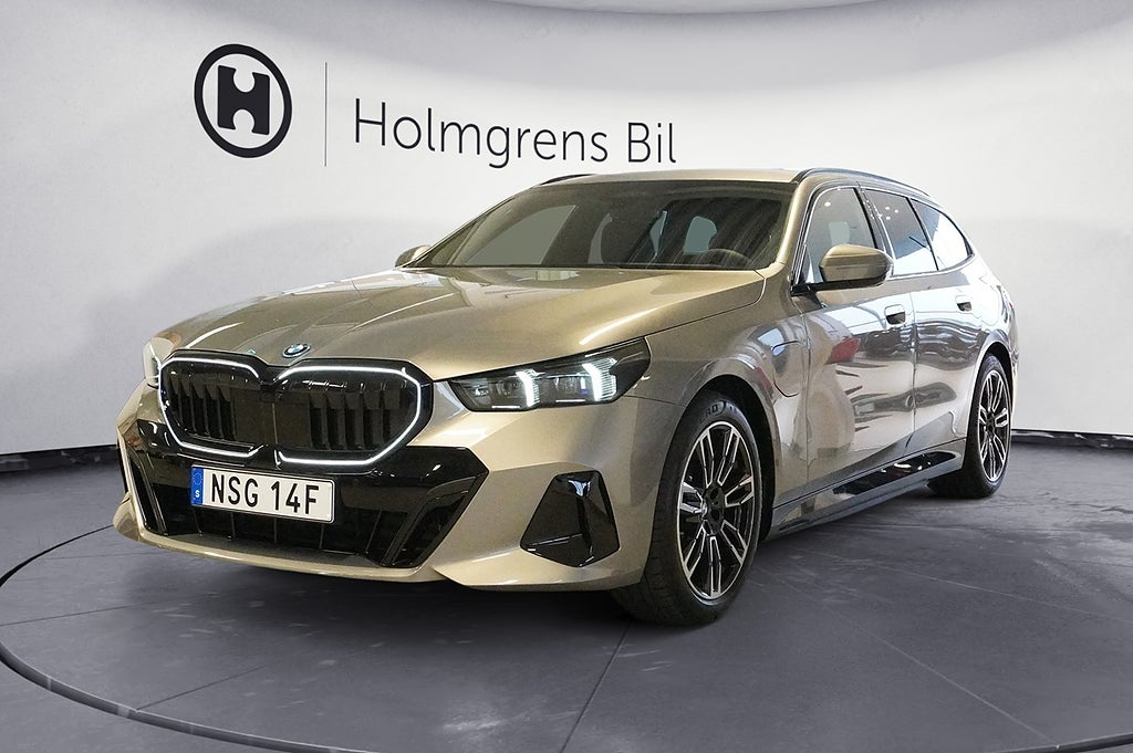 BMW 530e xDrive 4,45% ränta Touring M Sport Pro Business Ed Drag DA Pro H
