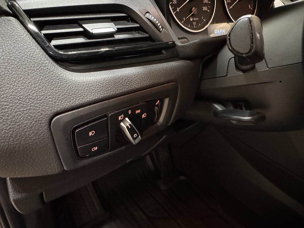 BMW 218 2015 - miniatyr 24