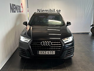 Audi Q7 3.0 TDI V6 Quattro BOSE/Dragkrok/7-sits/Dvärm/MoK – bild 2