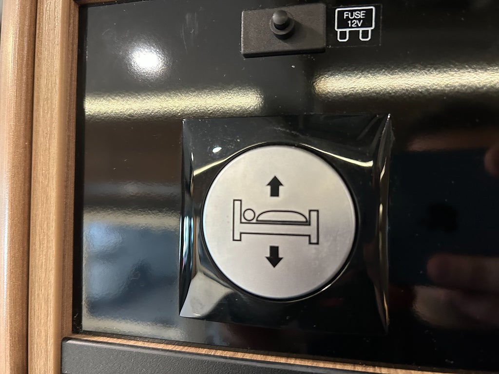 Adria Matrix Nordkapp 670 SL / Alde / Taksäng / Litium / B-kort / Solc - Adria