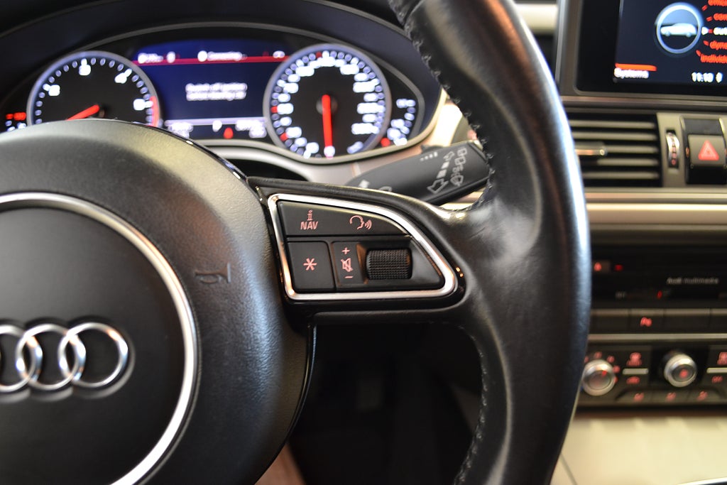 Audi A6 Avant 2.0 TDI Ultra S Tronic 190hk S-Line P-Sensorer