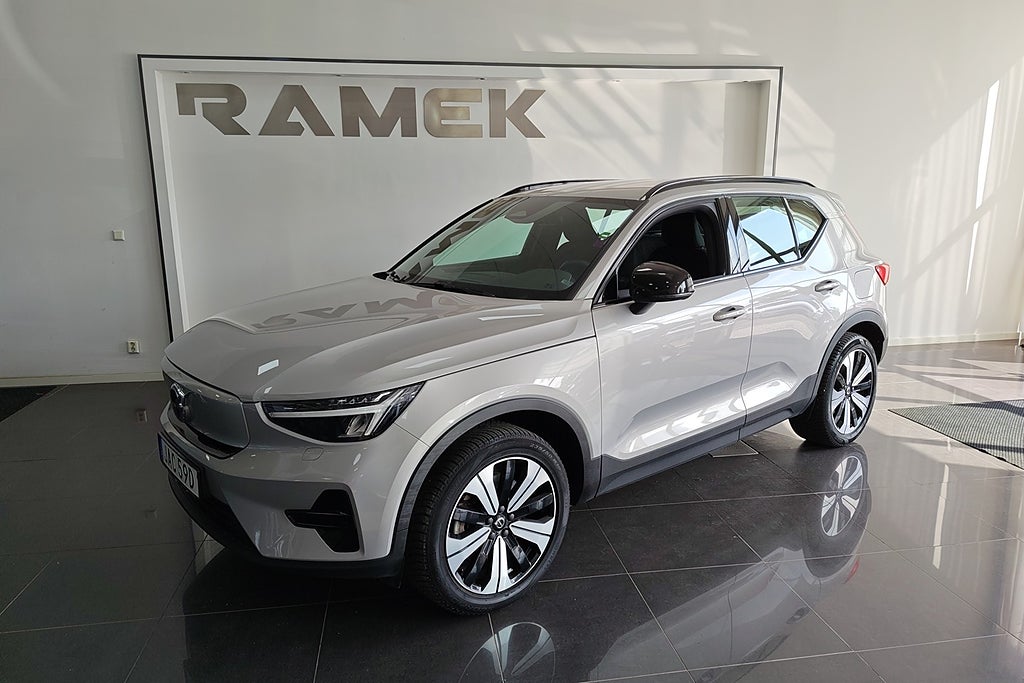 Volvo XC40 Recharge Core 