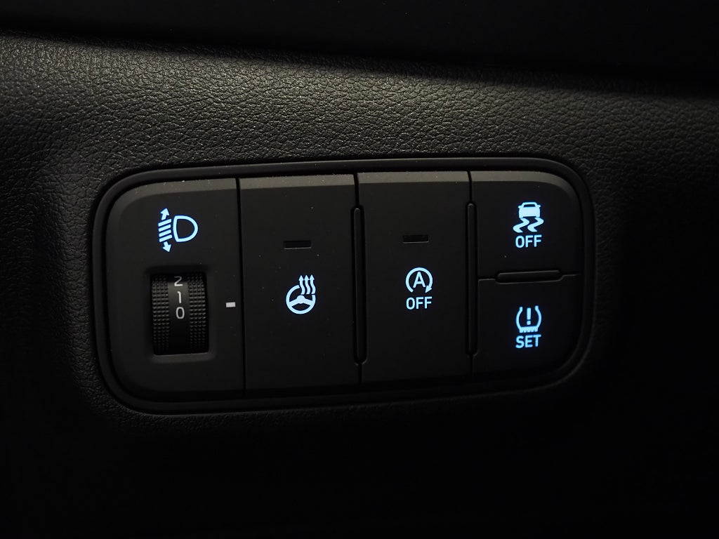 Hyundai i20 Essential 1.0 T-GDI 100HK Automat Kamera Moms