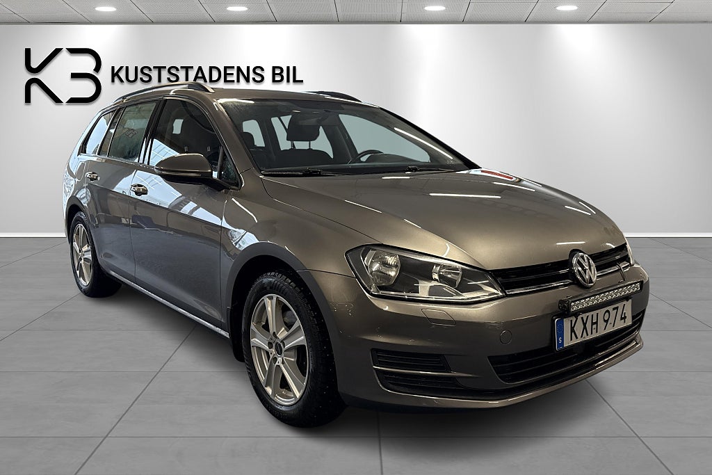 Volkswagen Golf Sportscombi 1.2 TSI BMT Dragkrok Kamera SoV-däck