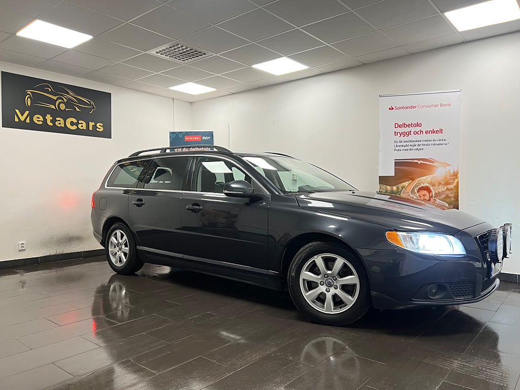 Volvo V70 D2 Momentum|D-Värmare|Dragkrok|Fullservad|Nybesiktad|