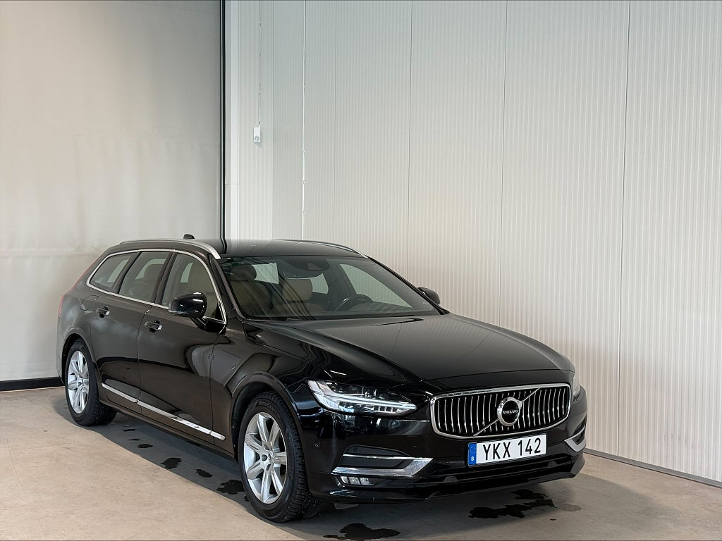 Volvo V90 D4 AWD Inscription 190hk Navi Värmare Drag Kamera