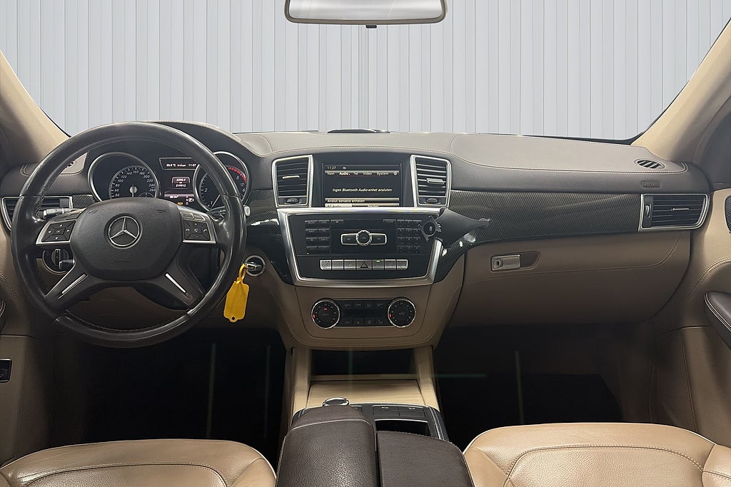 Mercedes-Benz ML 2013