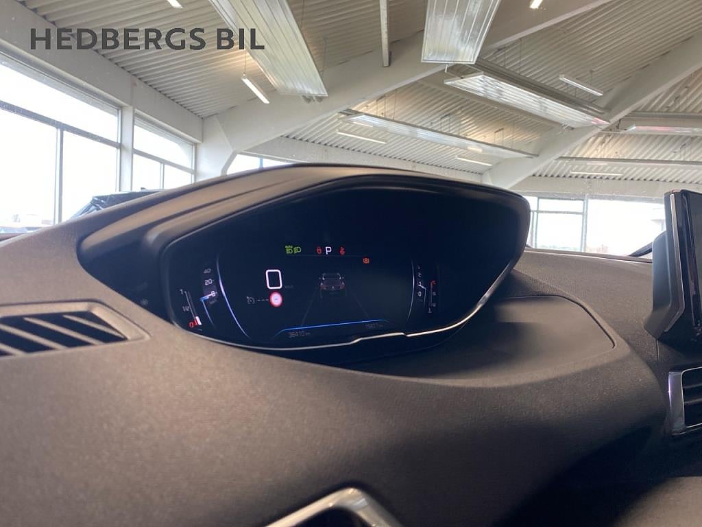 Peugeot 3008 ALLURE 1.2 PURETECH 130HK AUTOMAT thumbnail