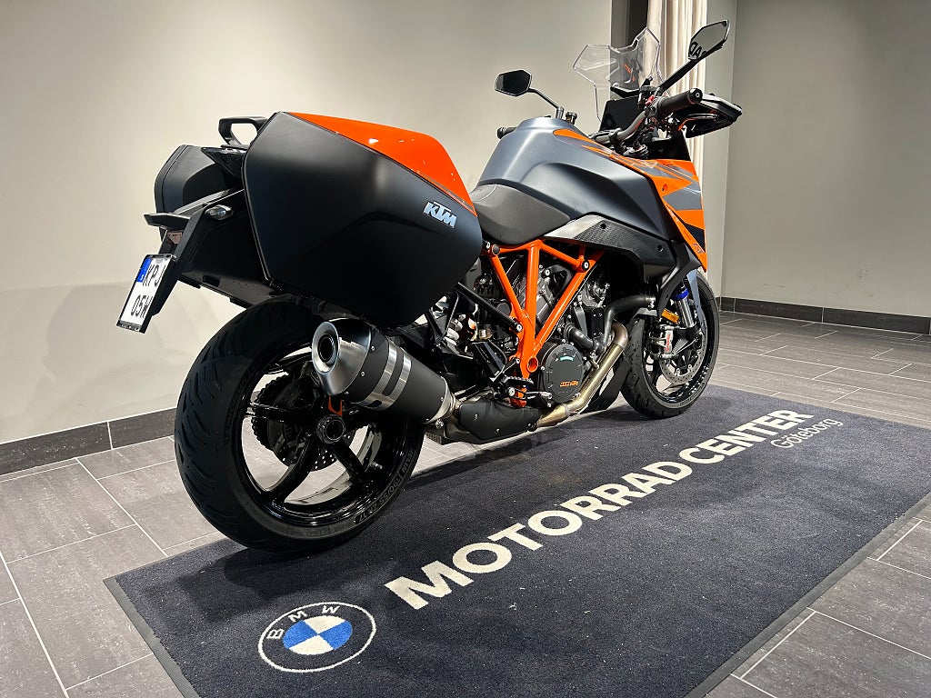 KTM 1290 SuperDuke GT /3,45%/Techpack/Sidosväksor/787 mil