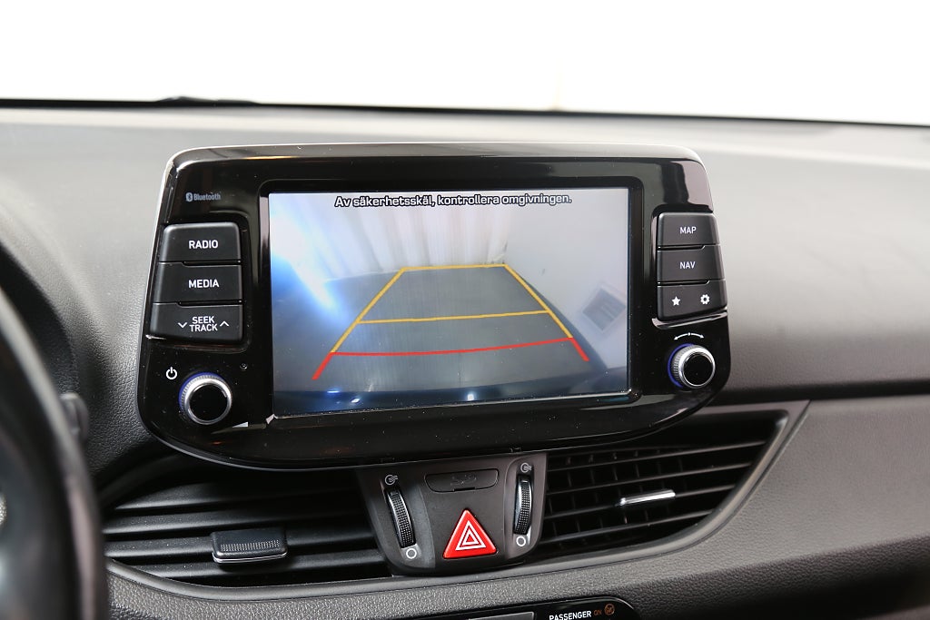 Hyundai i30 1,6  CRDi 136hk Premium Aut Kamera Navi Keyless 2018