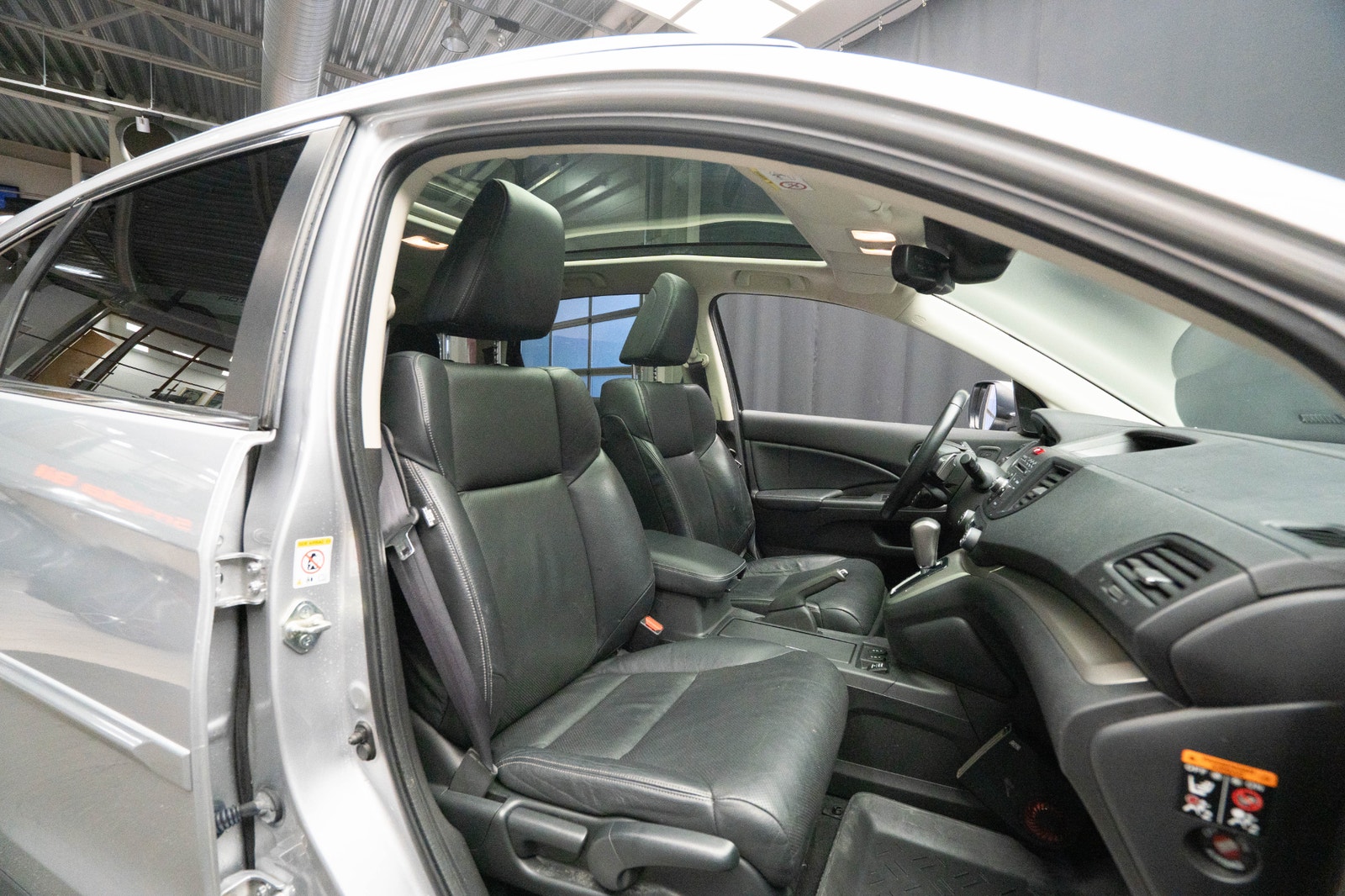 Honda CR-V 2.0 i-VTEC 4WD EXECUTIVE PANO DRAG LÄDER KAMERA ELSTOL 2013 - miniatyr 18