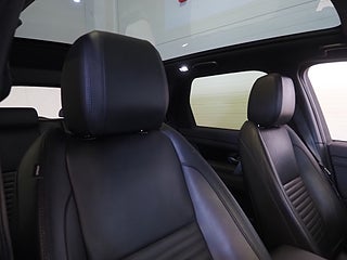 SUV Land Rover Discovery Sport 12 av 28