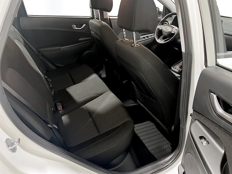 Bild på Hyundai Kona Essential 1.0 T-GDI 120hk Aut - B-KAMERA, RATTVÄRME