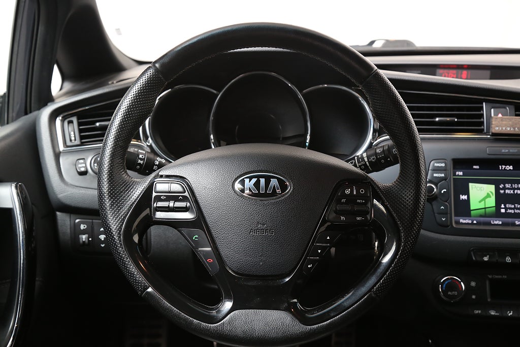 Kia Ceed 1,6 CRDi 136hk GT-Line Kombi Navi Kamera Motorv Drag 2016