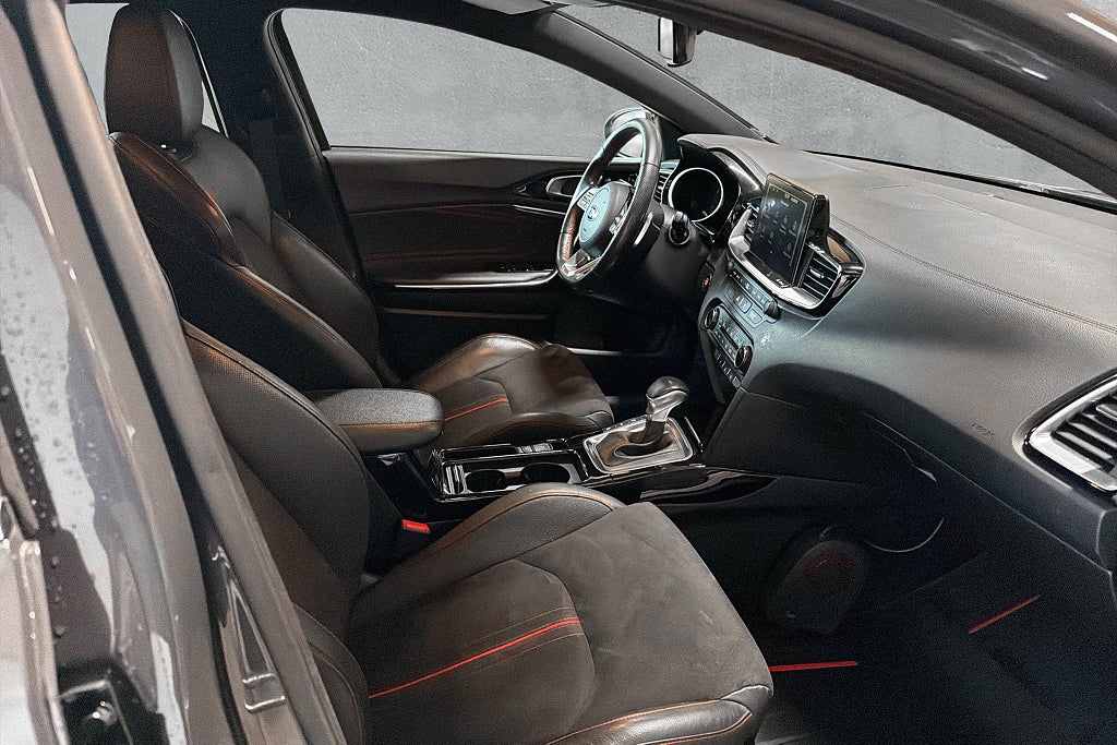Kia ProCee'd GT 1,6 T-GDI DCT 204HK 2-Ägare Carplay Keyless GT LINE