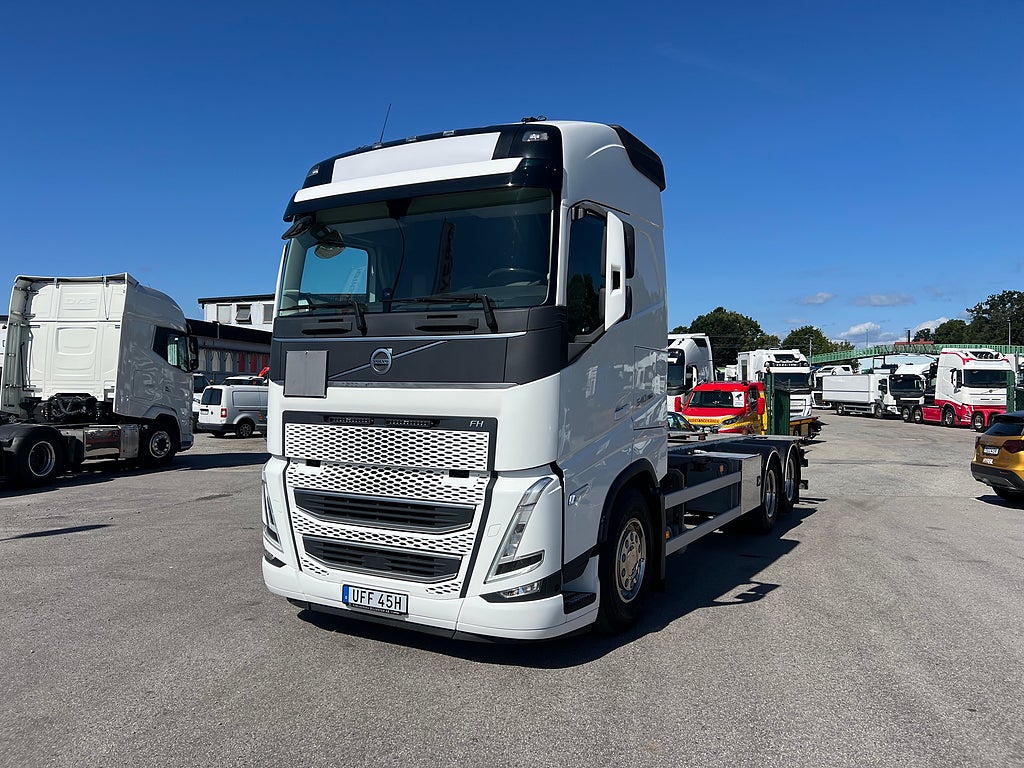 Volvo FH13 540 6x2 Containerede / Lösflaksbil, I-See
