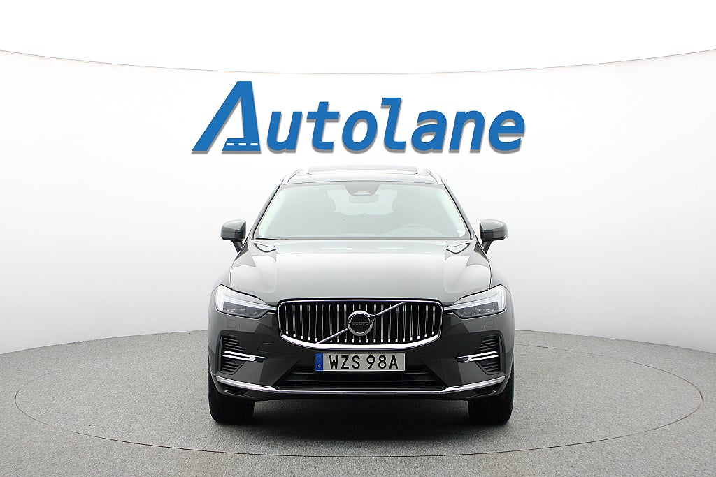 Volvo XC60 Recharge T6 AWD Inscription Pano, B-kamera, Skinn, Drag
