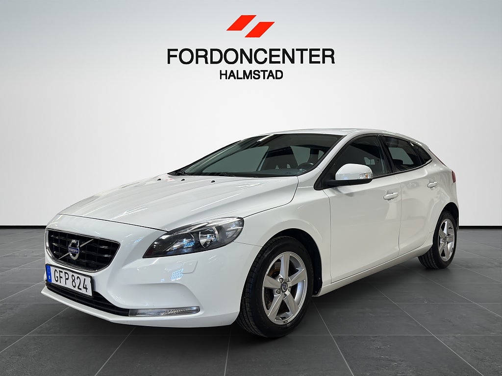 Volvo V40 T2 120hk, Kamrem Bytt|Värmare|P-Sensor