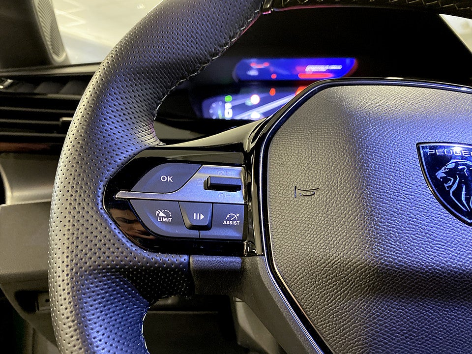 Bild på Peugeot 308 5D GT 1.2 PT 130hk Aut - B-KAMERA,CARPLAY