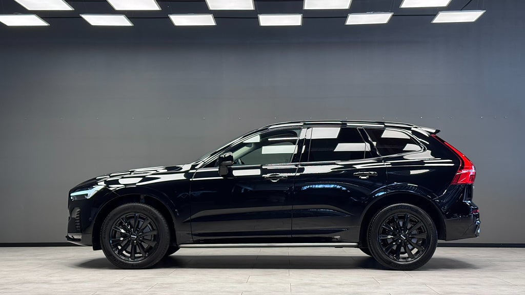 Volvo XC60 2023 - miniatyr 5