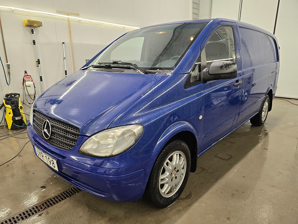 Mercedes-Benz Vito 111 CDI 2.7t Automat *Dragkrok *Vinterhjul
