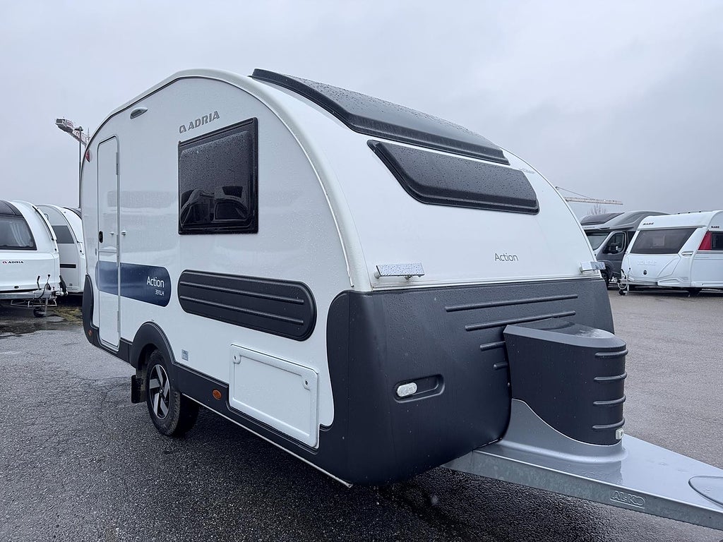 Adria ACTION 391 LH, Förtält, Cykelhållare, Pluspaket.