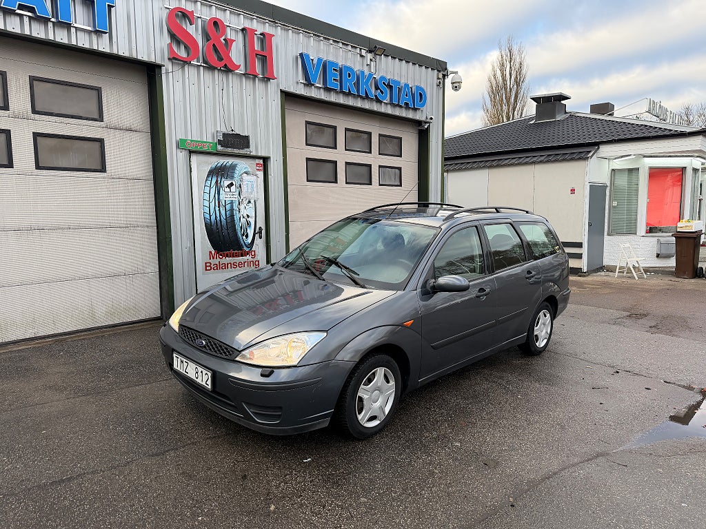 Ford Focus Kombi 1.6 Euro 4 Ny servad****SÅLD****